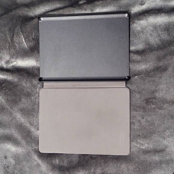 2 Amazon Kindle Paperwhite black hard case screen protector New 11th gen 2021 - Picture 3 of 6